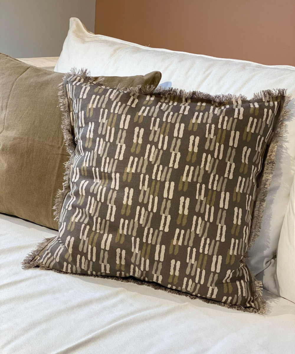 Madam Stoltz Pute Brun Beige