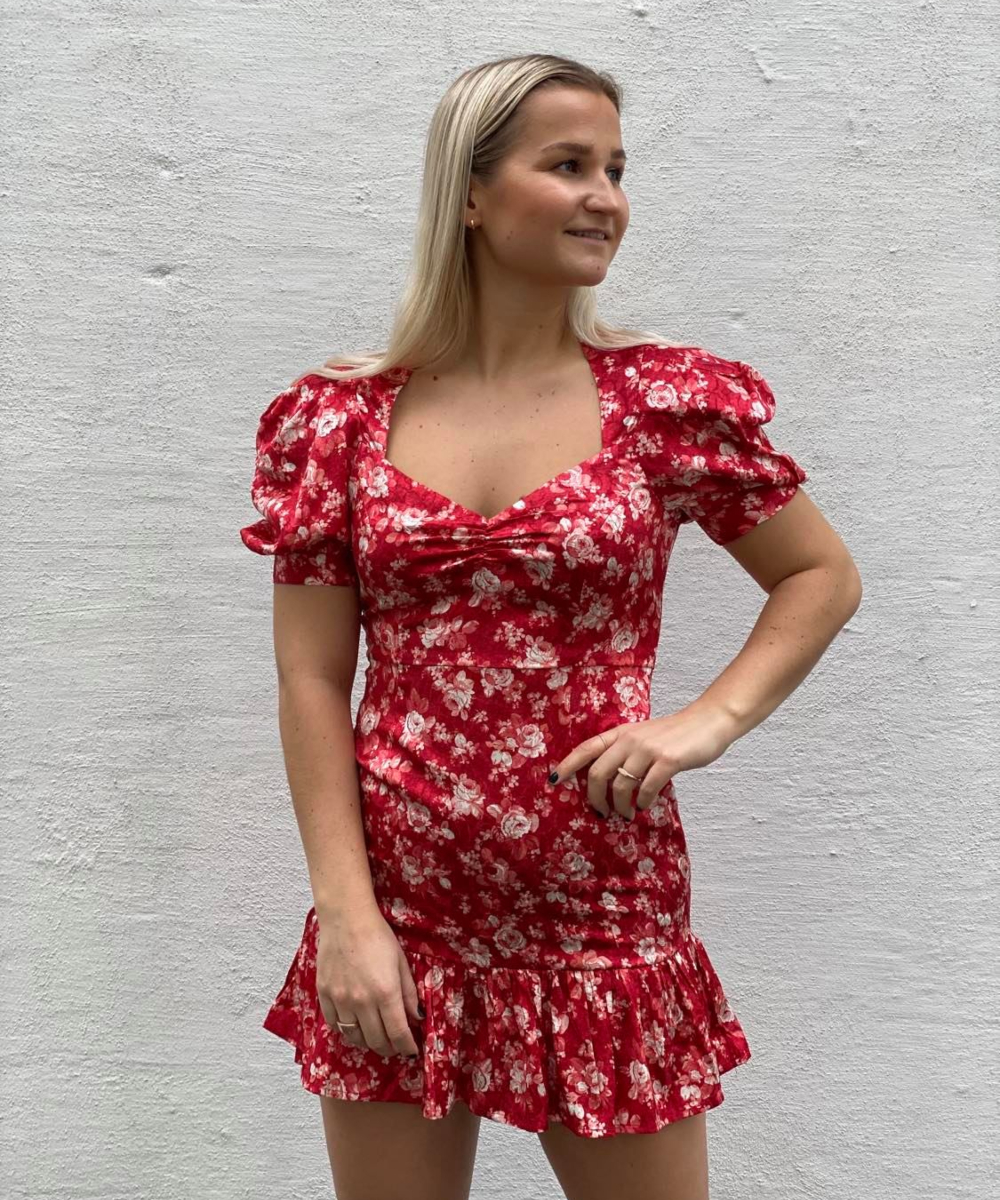 Pia Tjelta Lily Silk Kjole Rød