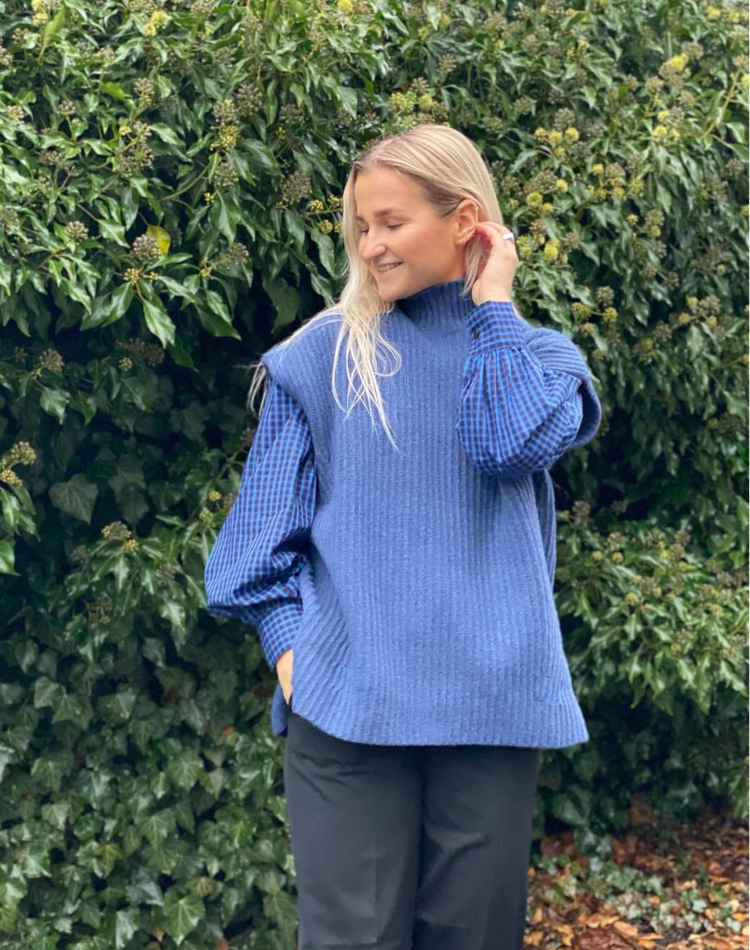 GANNI Rib Knit Vest Dutch Blue