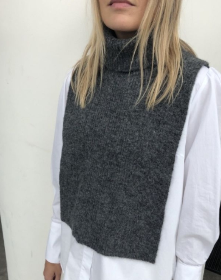 NORR Elisha Knit Bib Hals Grå