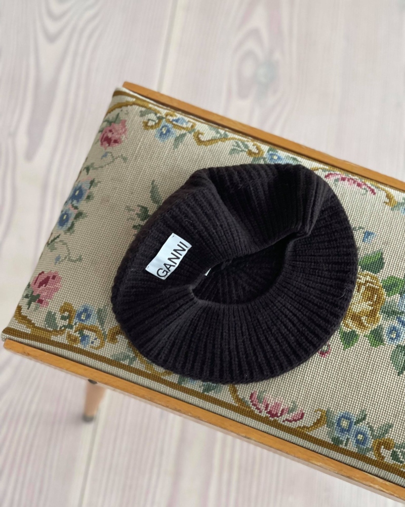 GANNI Rib Knit Beret Mole Brun