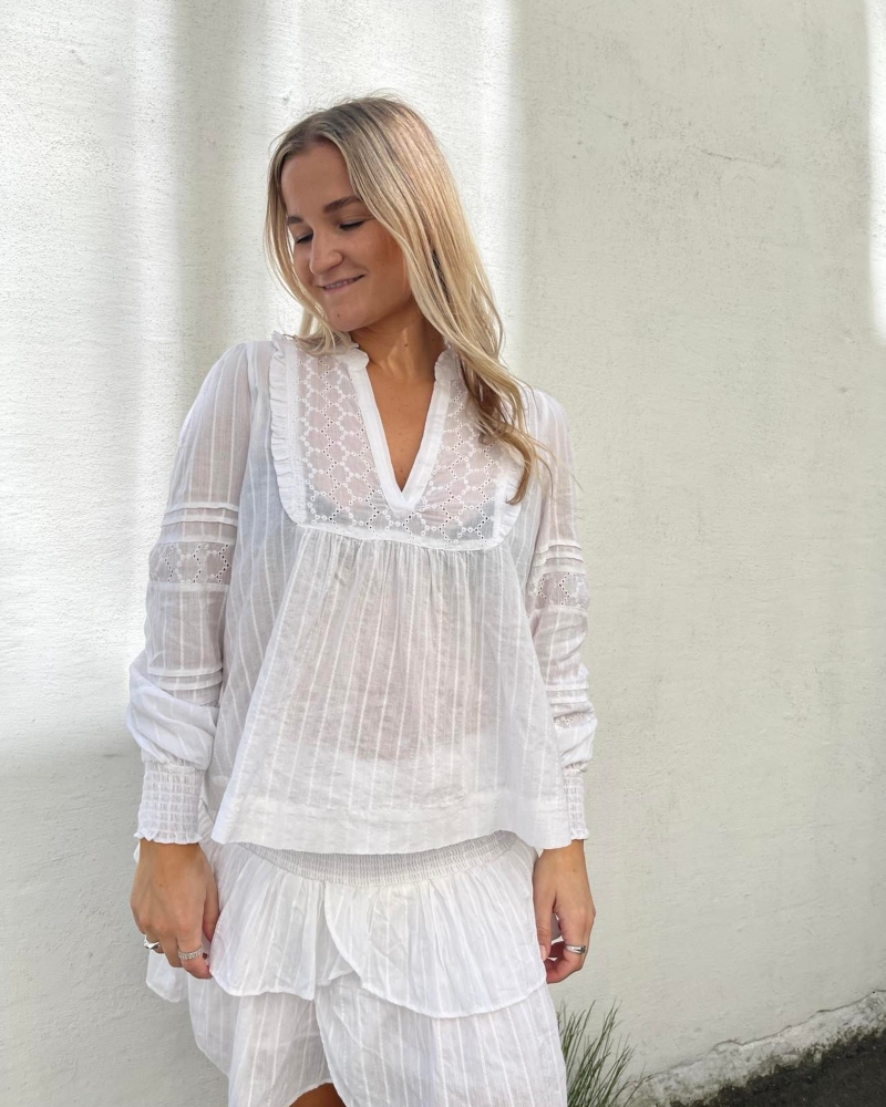 Neo Noir Gabriella Structure Bluse Offwhite