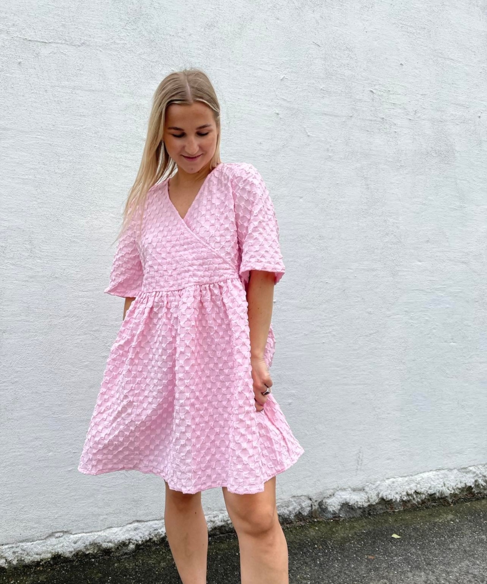 BYIC Jasmin Kjole Bubble Pink