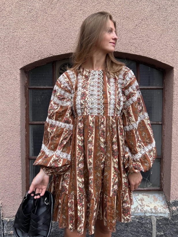 By TiMo Cotton Slub Relaxed Kjole Brown Stripe