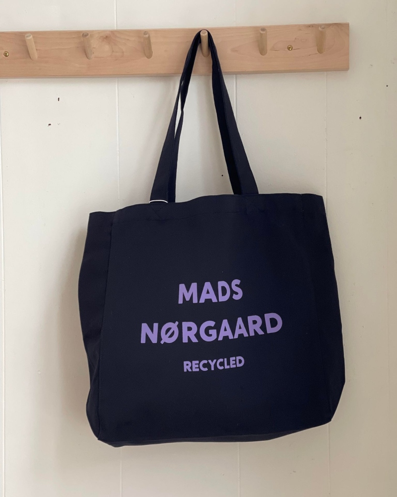 MADS NØRGAARD Athene Nett Deep Well Sort