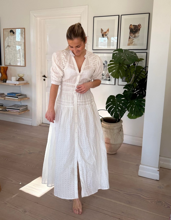 MISSMAYA Fabienne Kjole Offwhite