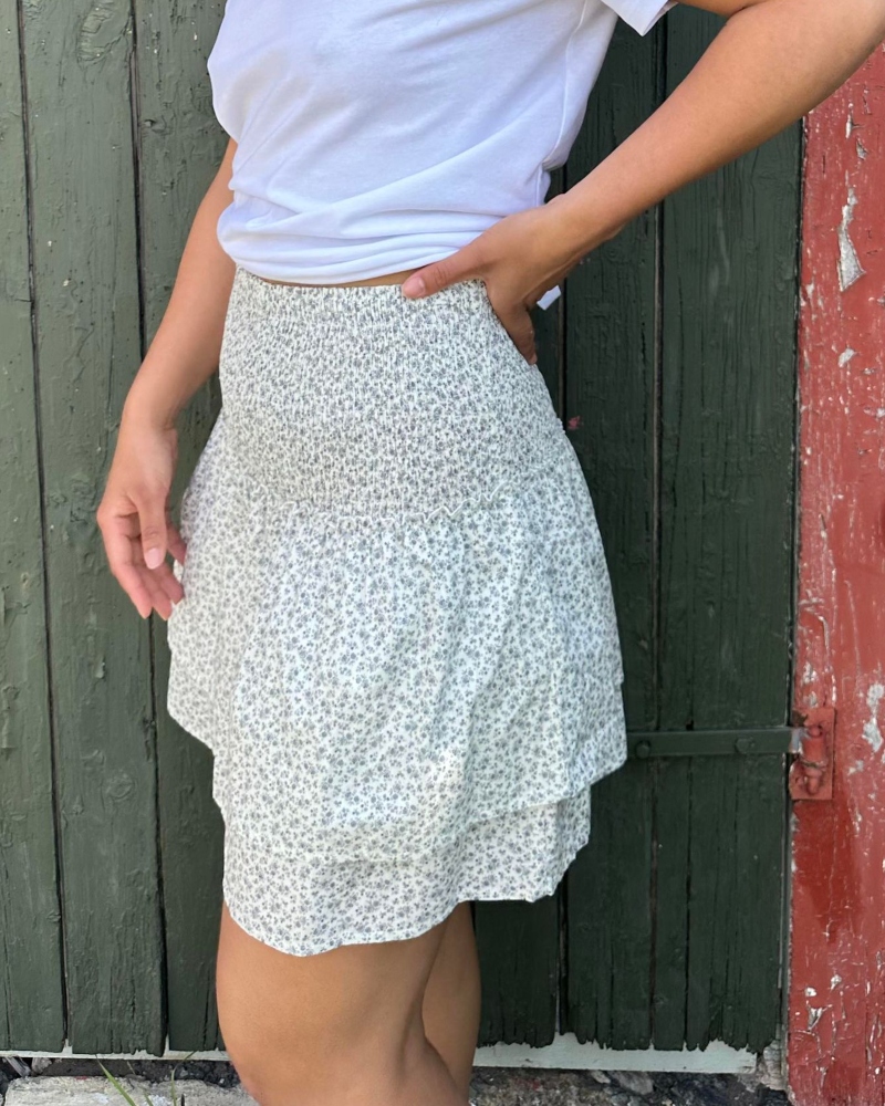 BY IDA Henny Skjørt Offwhite Blomster Onesize