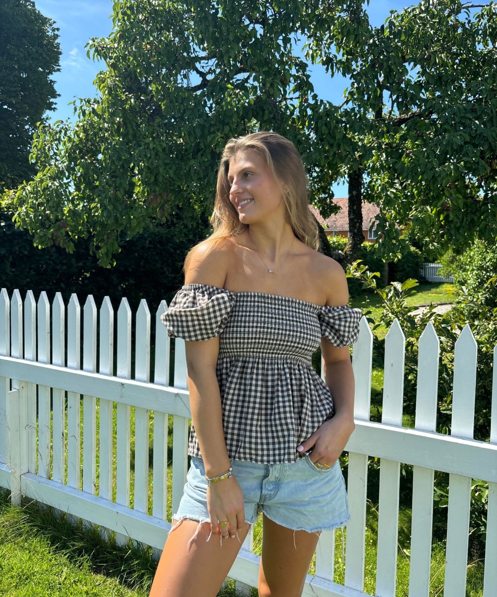 BY IDA Maren Topp Ruter Brun