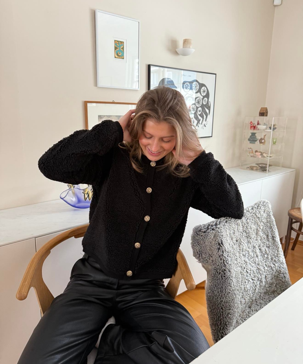 Neo Noir Limo Fluffy Knit Cardigan Sort
