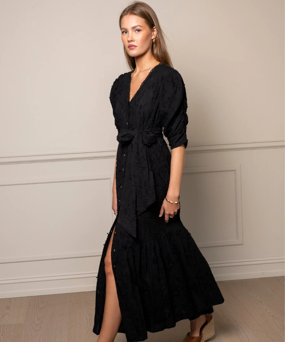 MISSMAYA Sylvie Kjole Matte Black