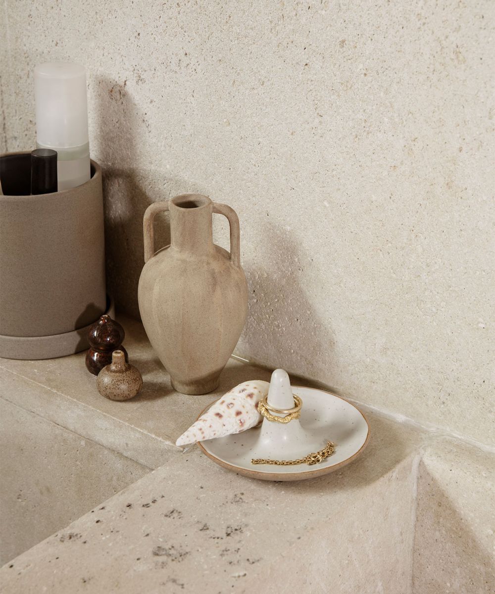 Ferm Living Ring Cone Smykkeskål Off White Speckle