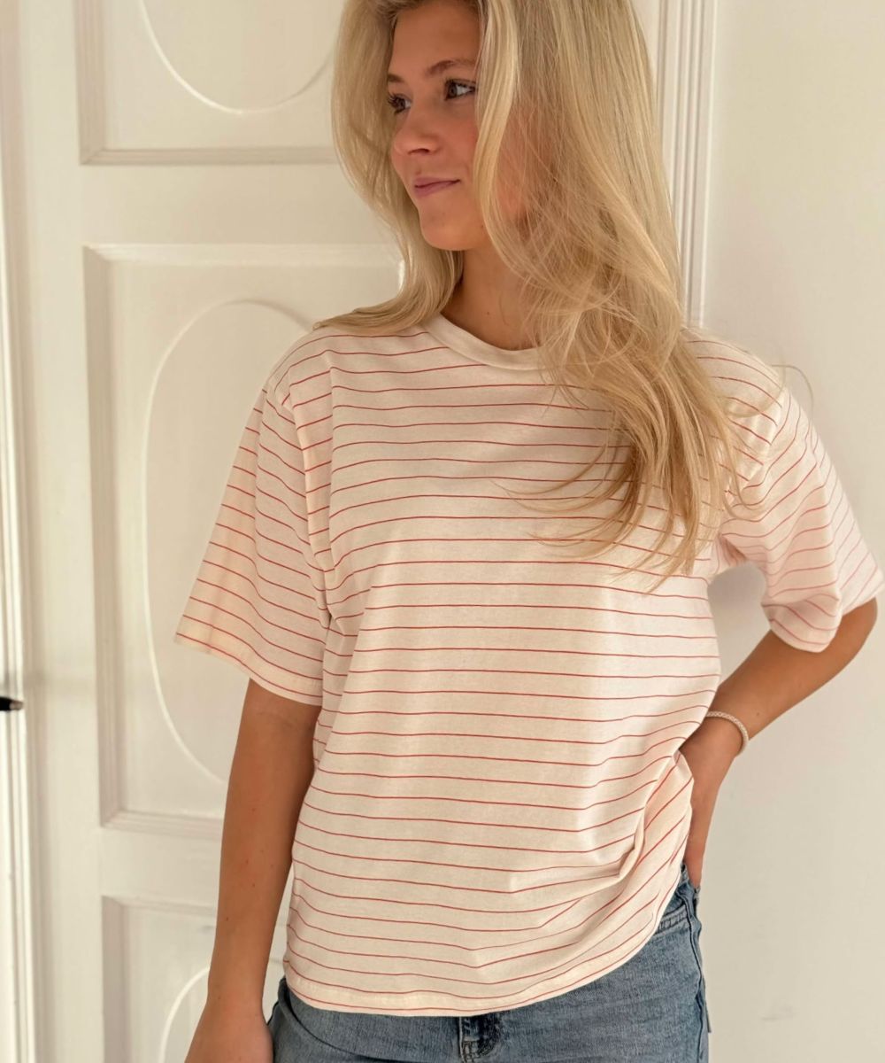 basic apparel Raja Striped T-skjorte Offwhite Rød