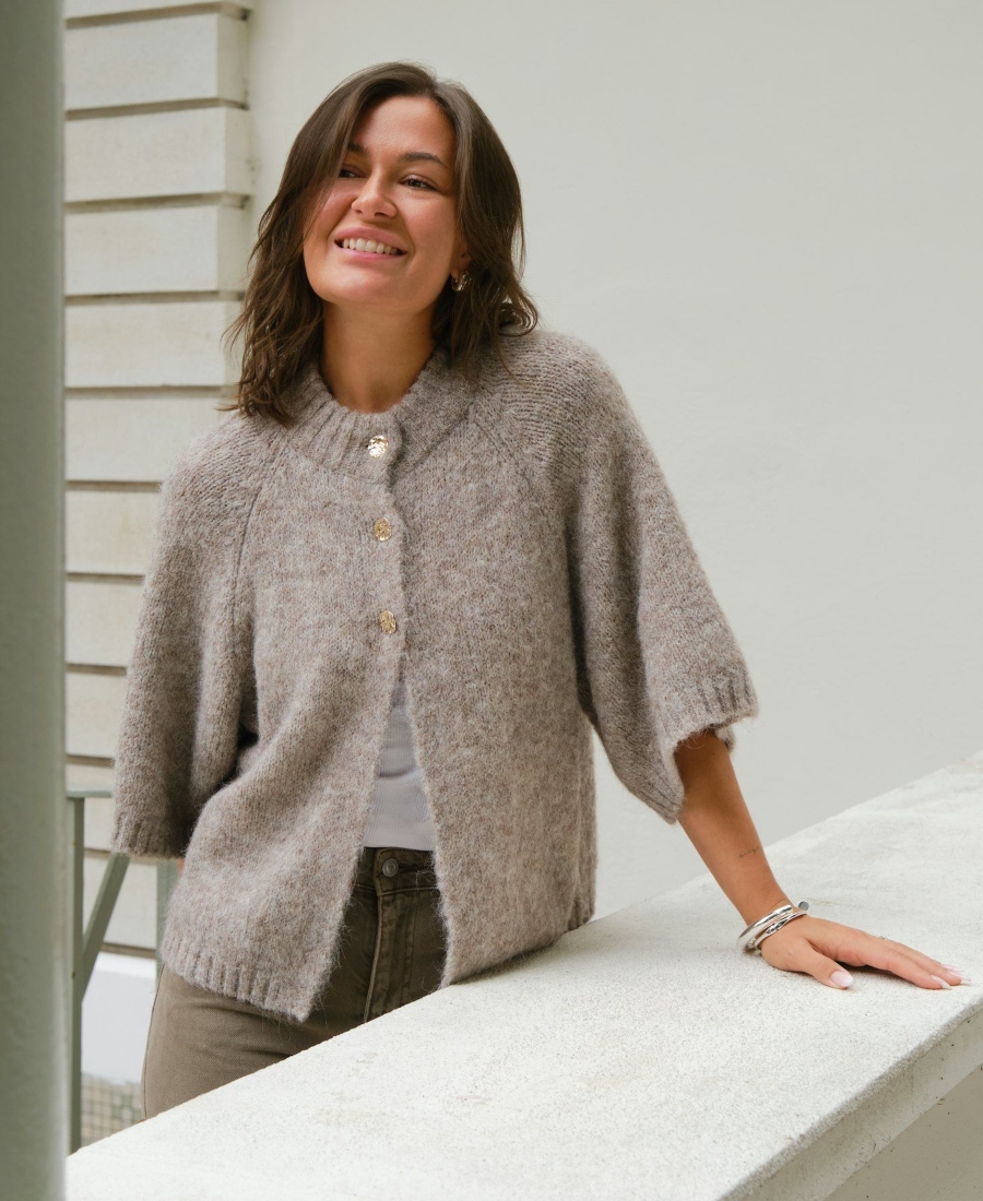 Neo Noir Benuta Fluffy Knit Cardigan Beige Melange