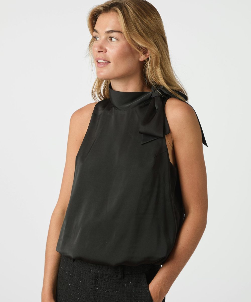 Neo Noir Veda Drapy Satin Topp Svart - Bilde 2