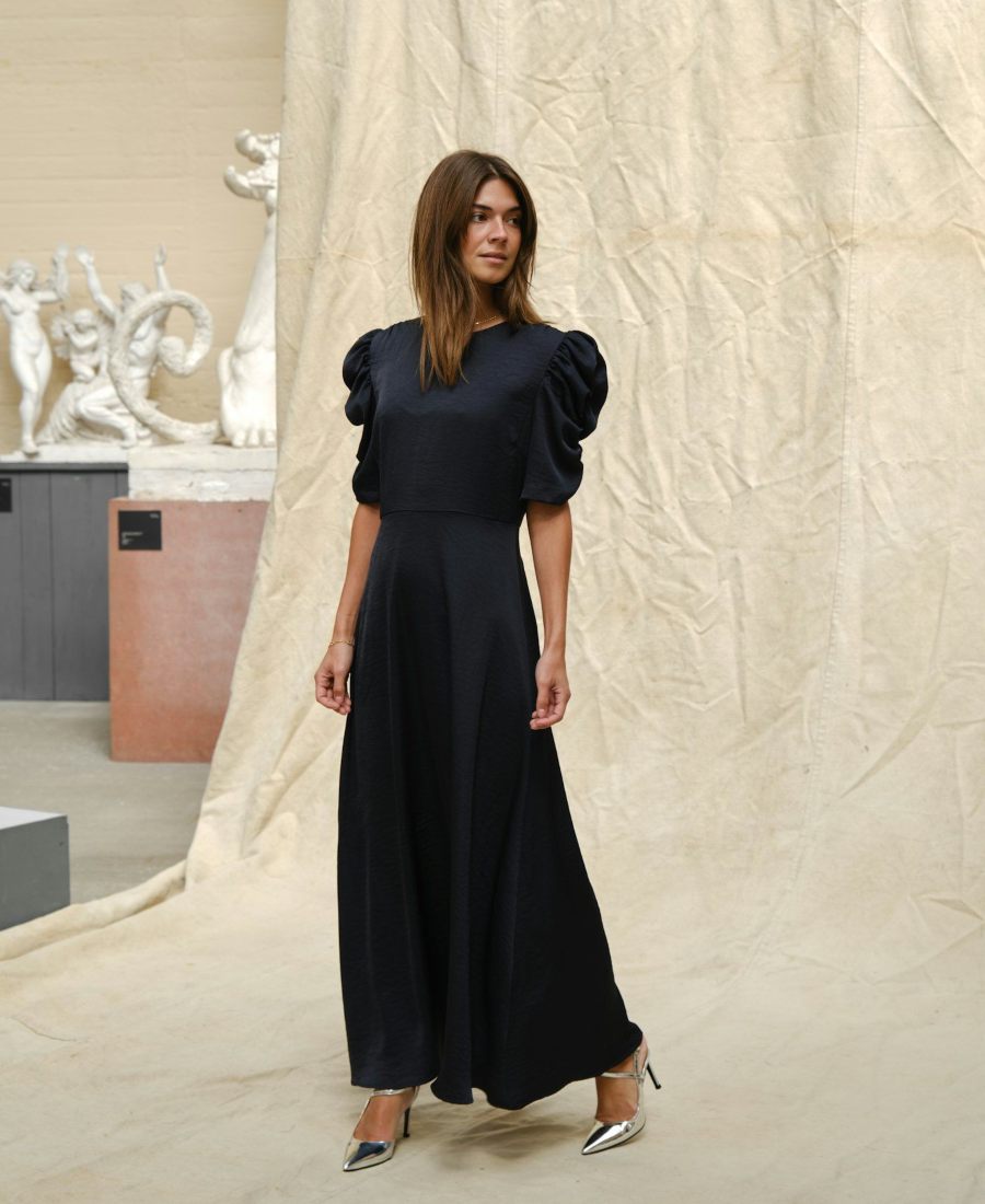 Neo Noir Benuti Solid Kjole Navy
