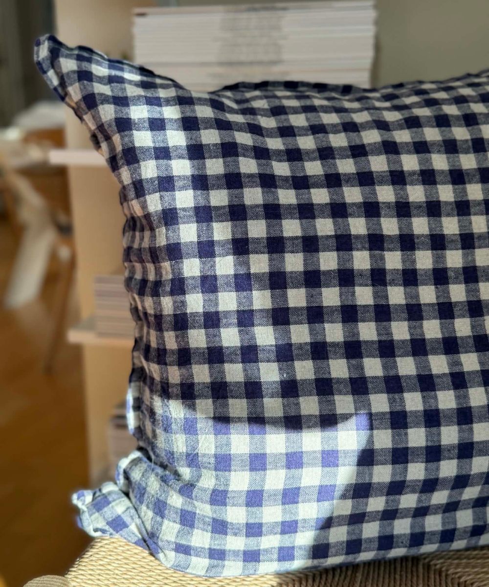 Linge Particulier Putetrekk Lin Flax Navy Gingham 50x50