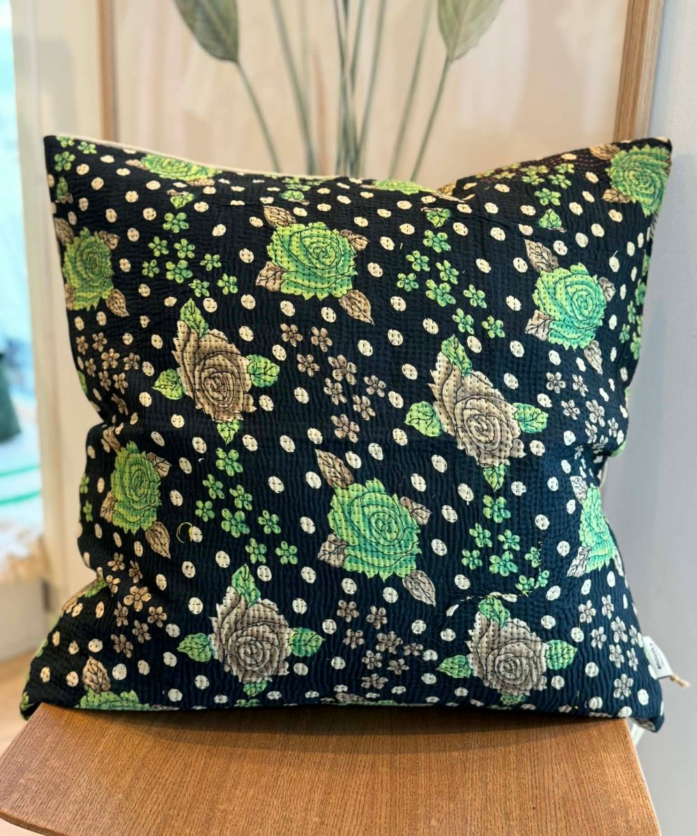 Anouska Putetrekk 11 Sari Mørkeblå 50x50