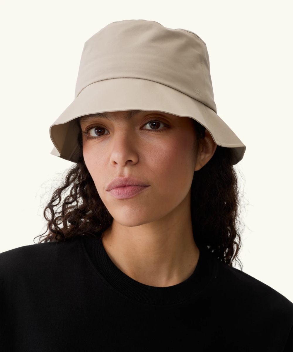 BLÆST Øya Bucket Hat Beige