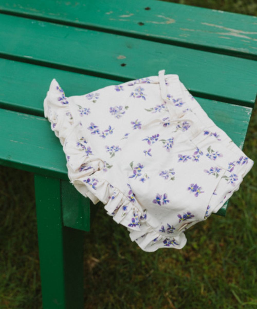 Petit Piao Star Shorts Frill Eggnog Viola