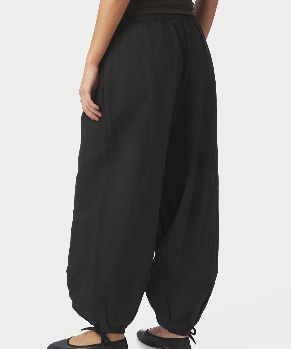 Neo Noir Roxane Ballon Linen Bukse Sort - Bilde 2