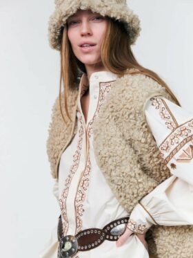Lollys Laundry Vada Vest Sand