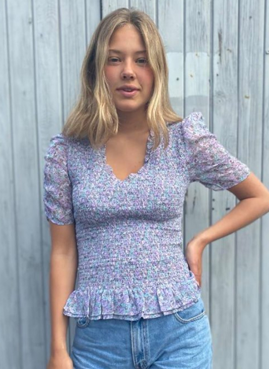 Neo Noir Fari Blurry Flower Bluse