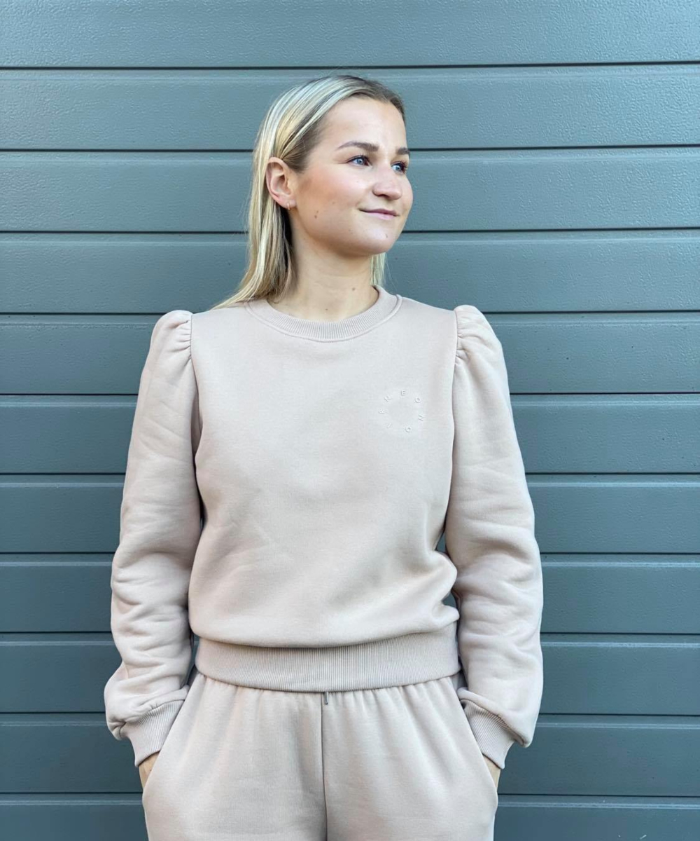 Neo Noir Taylor Genser Beige