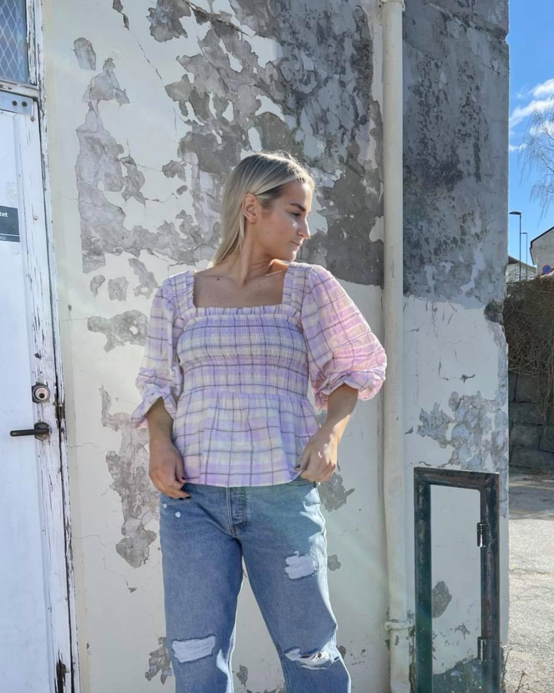 GANNI Seersucker Check Bluse Lilla