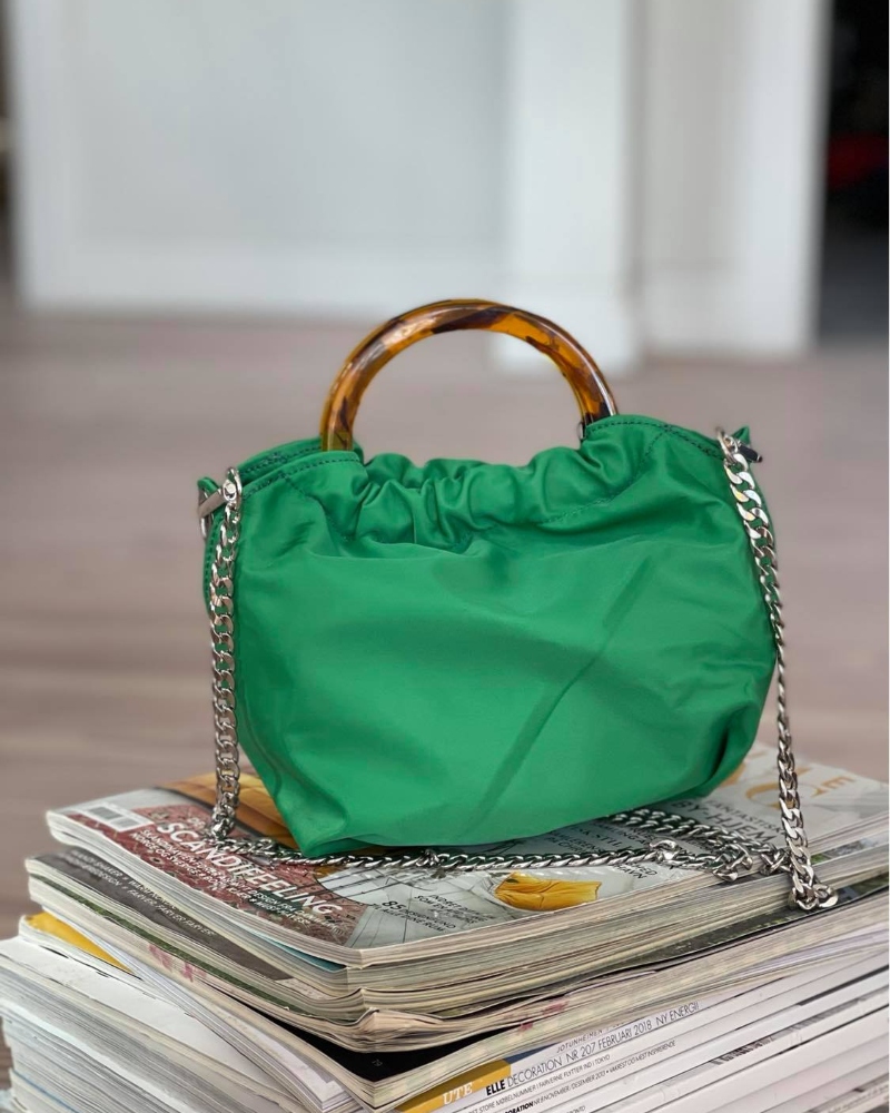 Hvisk Jolly Recycled Nylon Veske Grønn