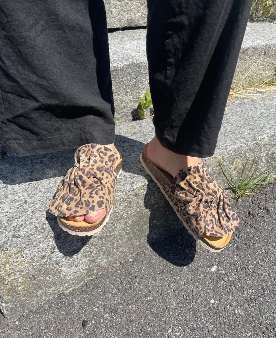 Original Sin Emma Sandal Leoprint