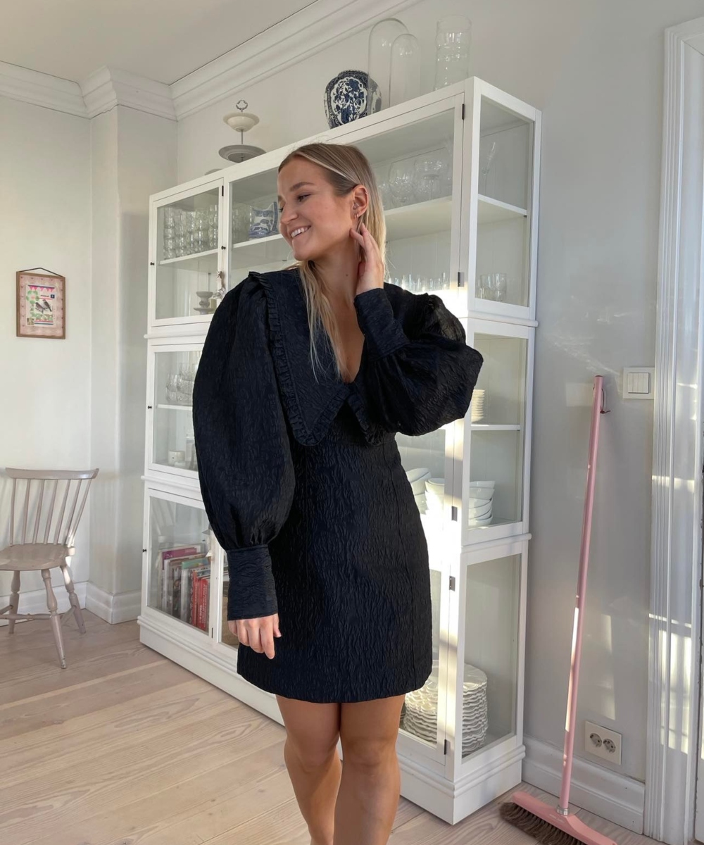 GANNI Jacquard Organza Kjole Sort