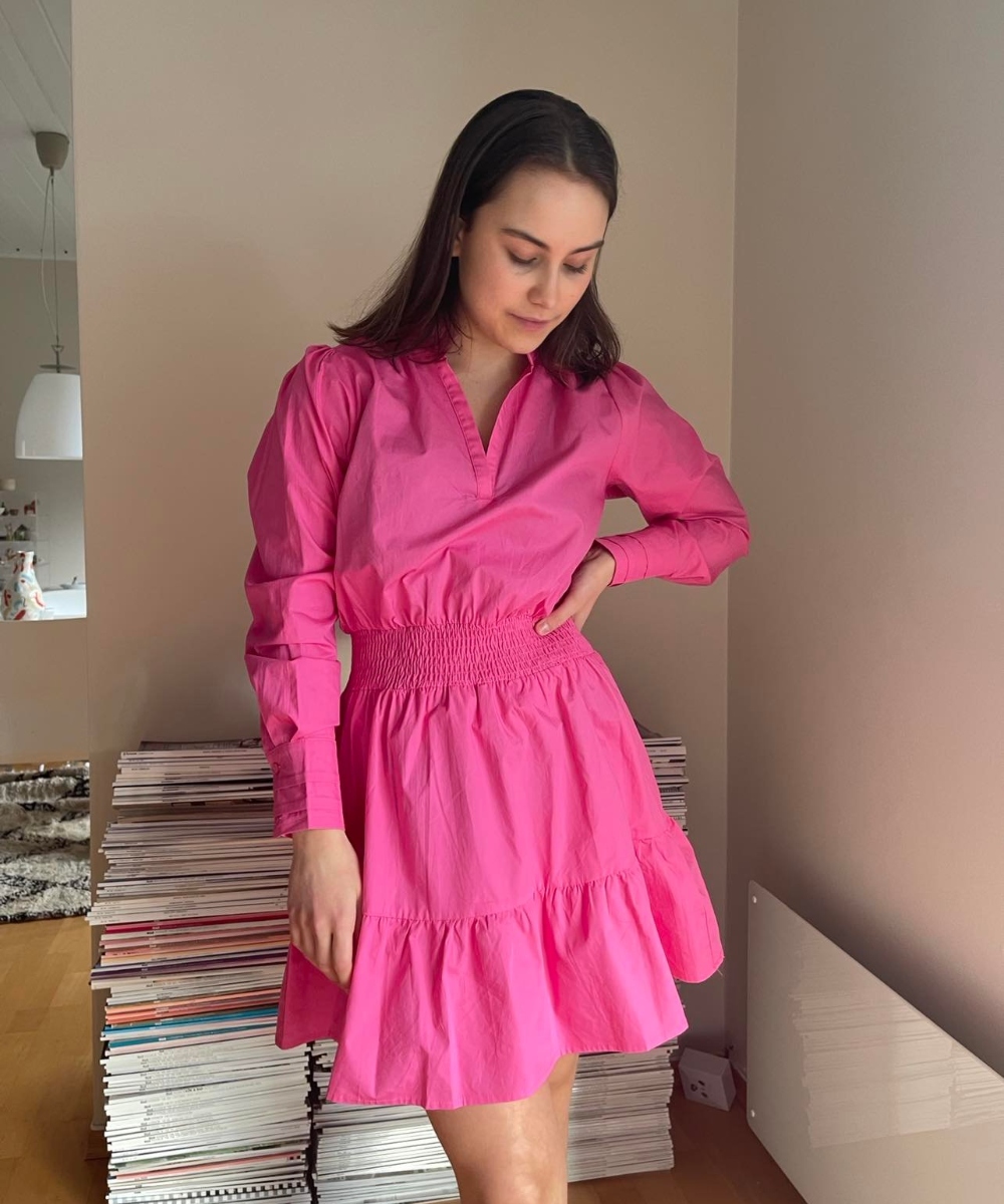 Neo Noir Yvette Poplin Kjole Rosa