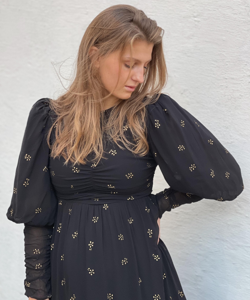 by TiMo Georgette Gathers Kjole Black Daisey - Bilde 2