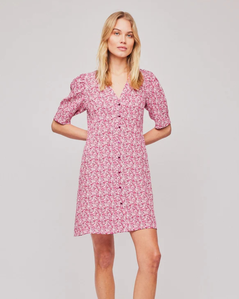 Untold Stories Ellen Short Kjole Pink Shades