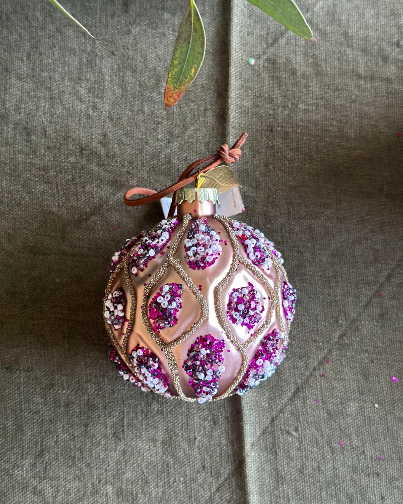 UND Julekule Rosegull
