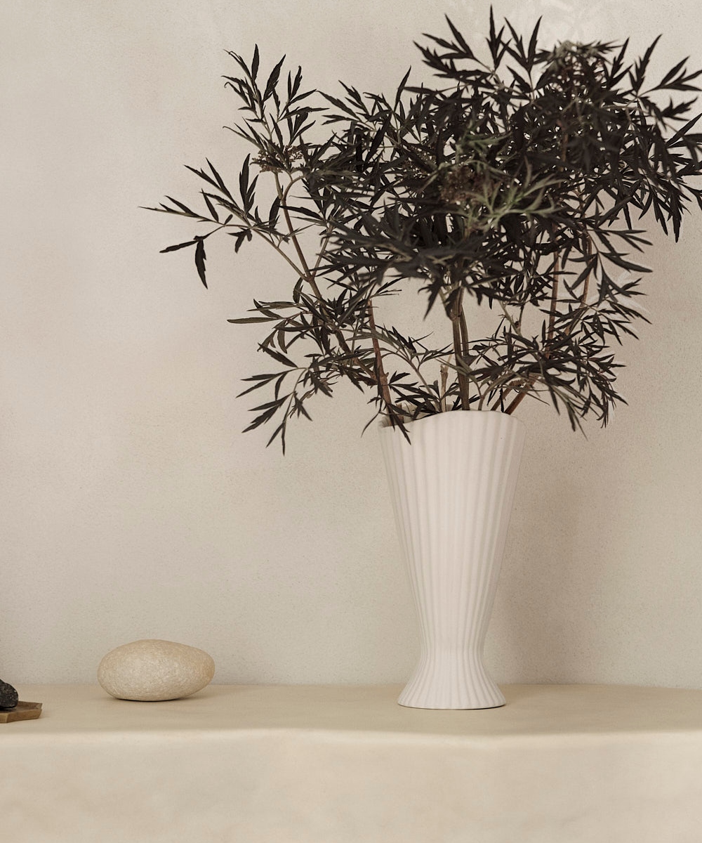 Ferm Living Fountain Vase 20 Offwhite