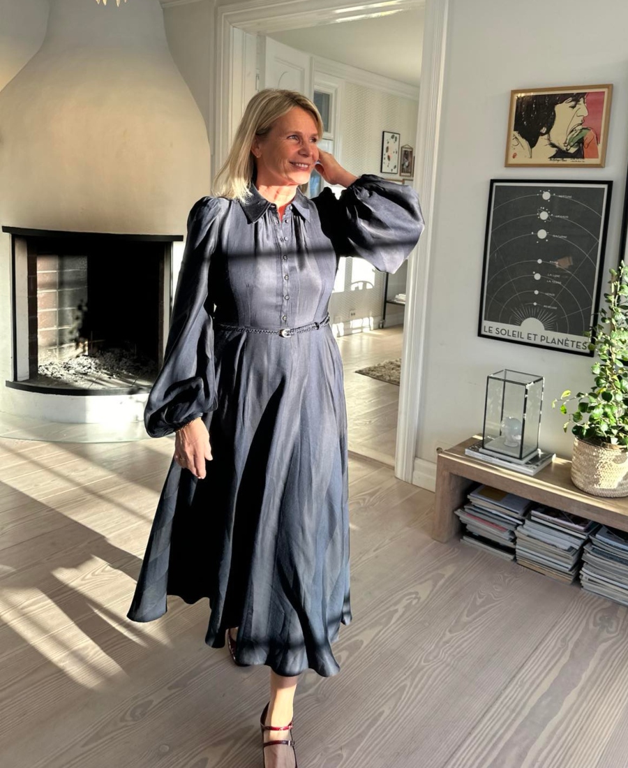 by TiMo Striped Collared Midi Kjole Navy