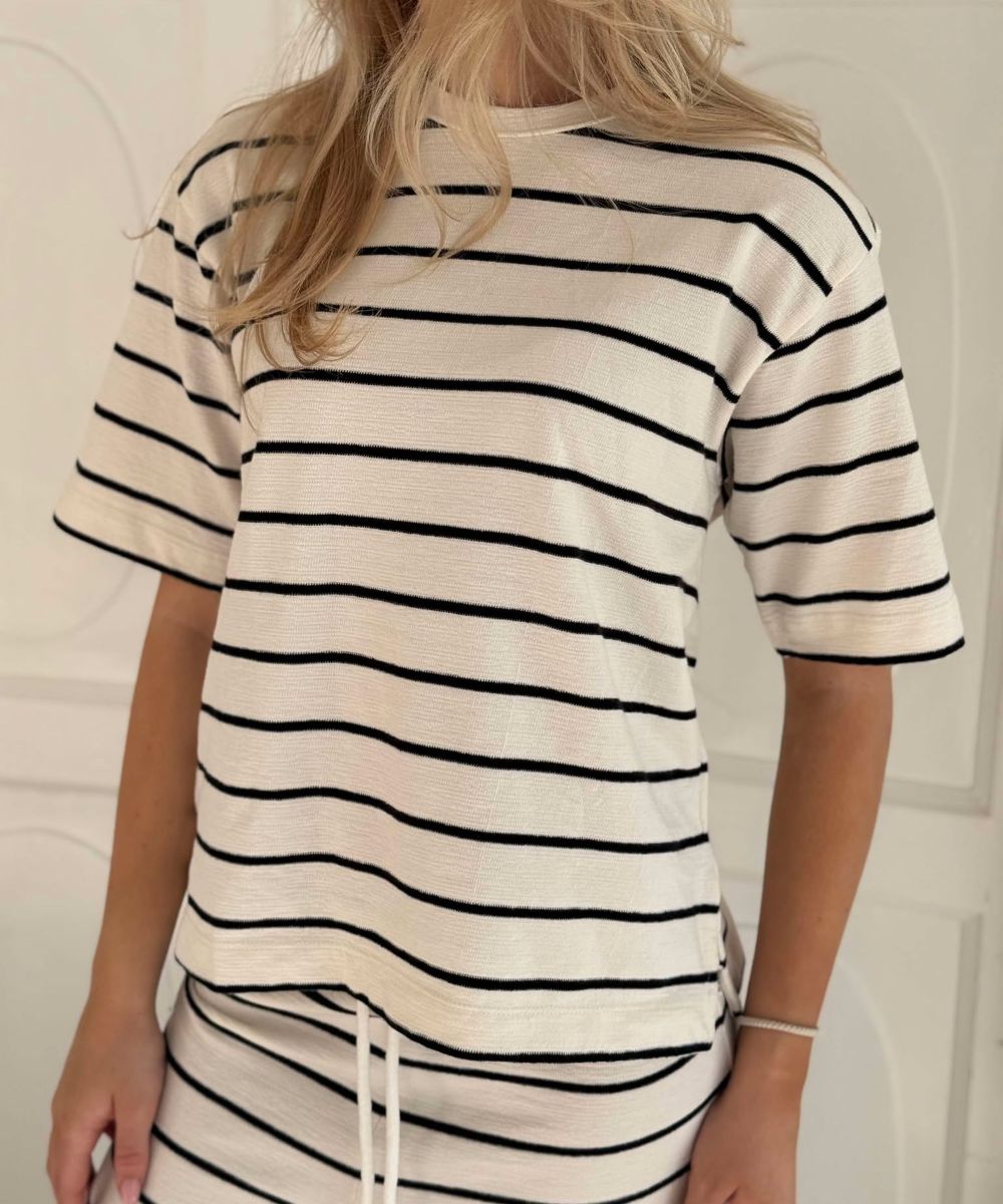 basic appearel Anneli Oversized T-skjorte Striper Offwhite - Bilde 2