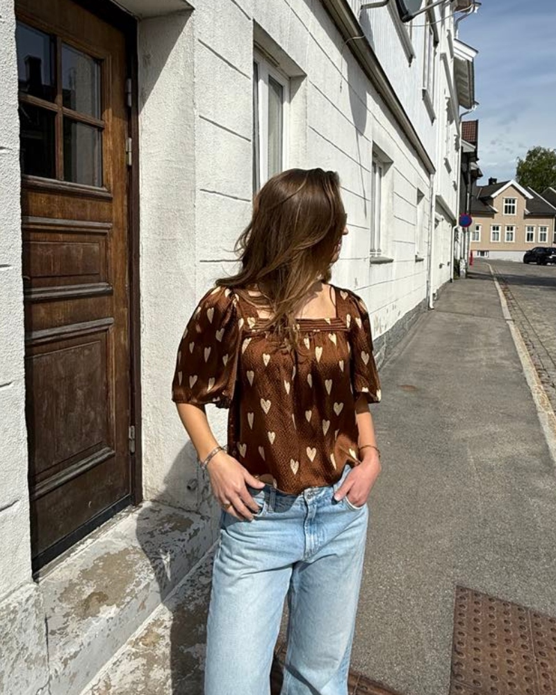 Stella Nova Heart Printed Silk Topp Hearts