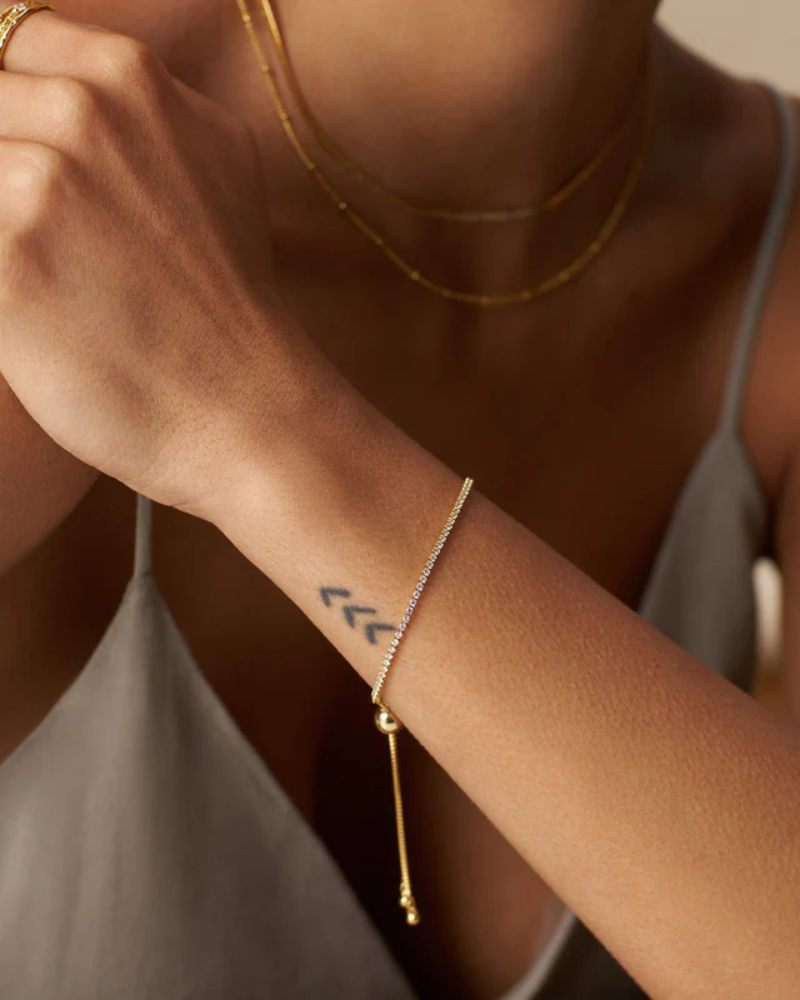 ORELIA Fine Crystal Tennis Slider Armbånd Gull