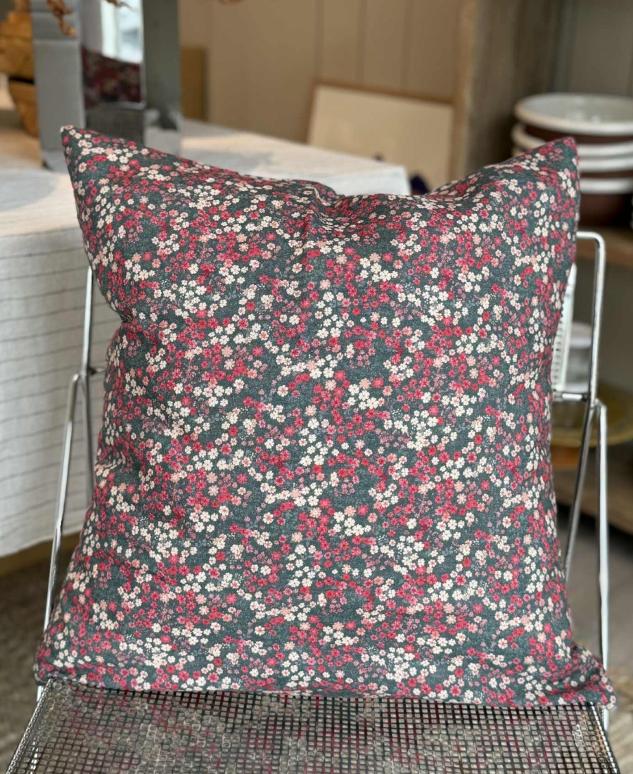 Linge Particulier Linpute Winter Flowers 50x50