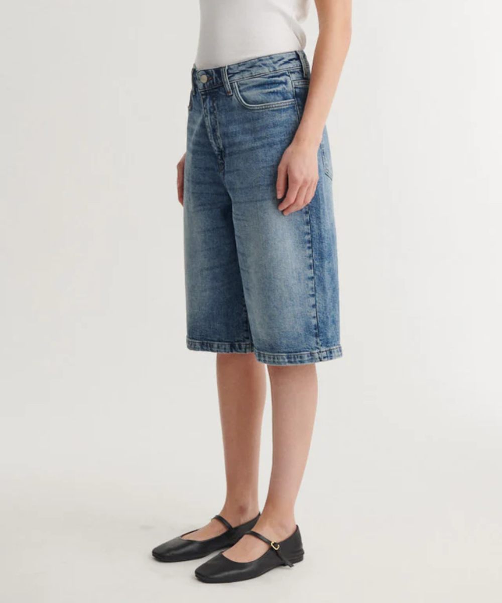 basic apparel Ea Stone W. Shorts Washed Denim
