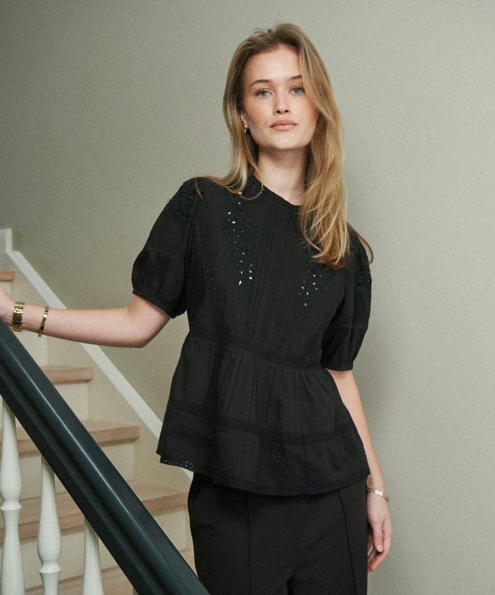 Neo Noir Carnita Bluse Sort