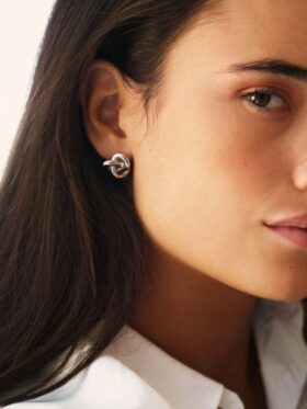 Edblad Infinity Knot Studs L Steel