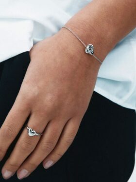 Edblad Infinity Knot Bracelet Steel