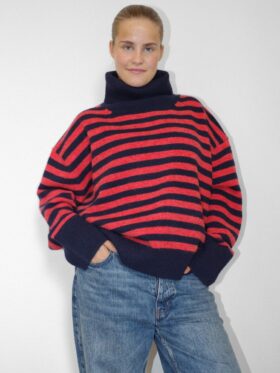 Boii Olga T-neck Knit Navy Rød
