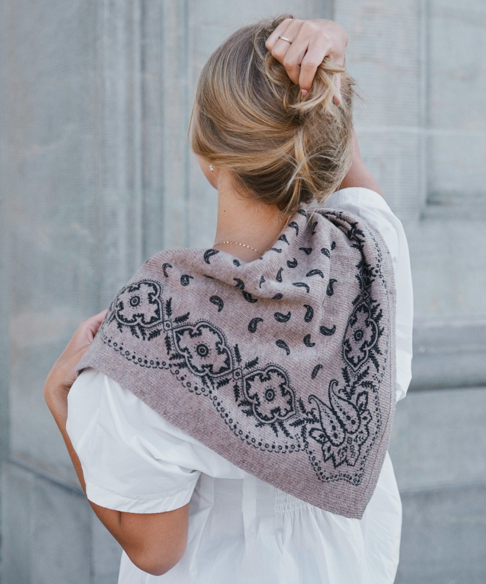 Neo Noir Adelina Skjerf Beige Melange