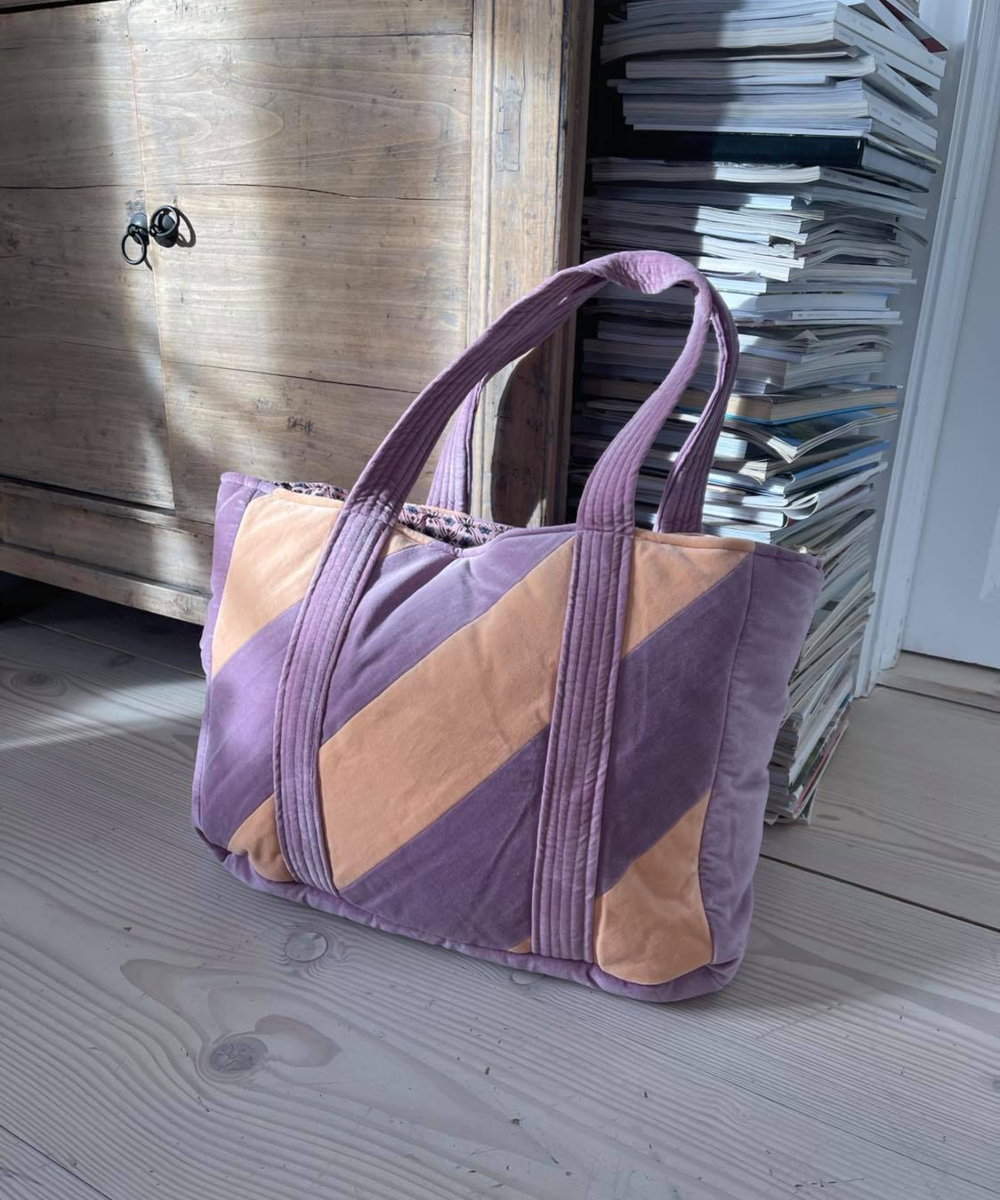 Ellies and Ivy Veske Peach Lilla Velur